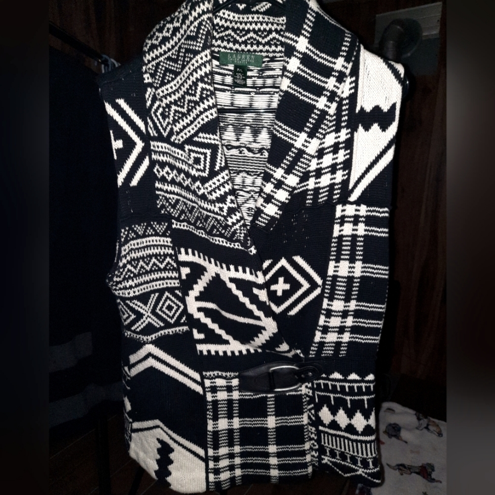 RALPH Lauren NATIVE Sweater Vest - Picture 2 of 2